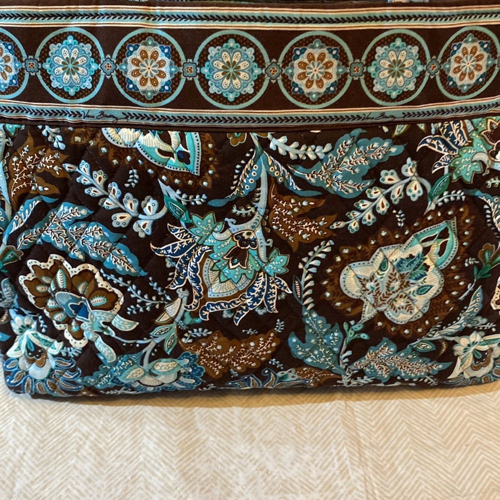 Vera Bradley Tote in blue/brown paisley - Picture 8 of 8